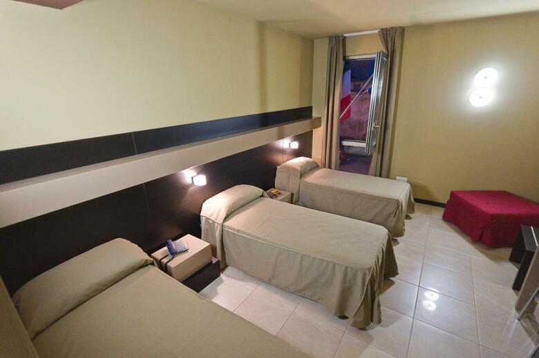 Melqart Hotel