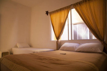 La Casona Hotel Y Hostel