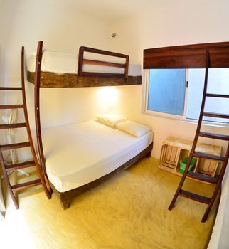 La Casona Hotel Y Hostel