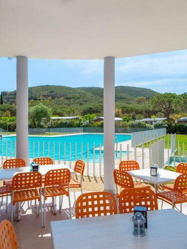 Camping Lacona Pineta