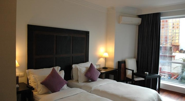 Hotel Business