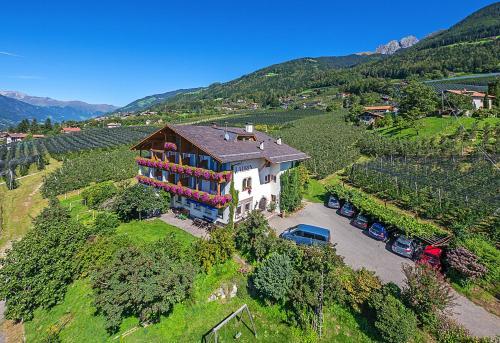 Bed & Breakfast Pension Laurin