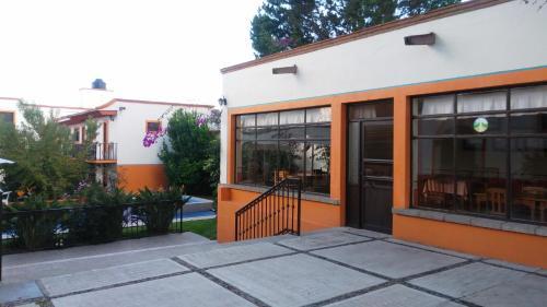 Hotel Los Mezquites