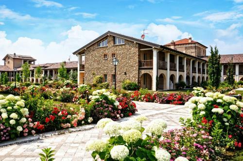 Garda Lake Cherv� Golf Apartments