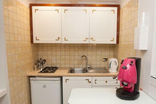 Hostal Dimora Caracciolo