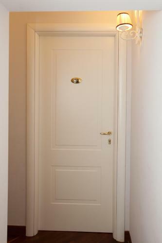 Hostal Dimora Caracciolo