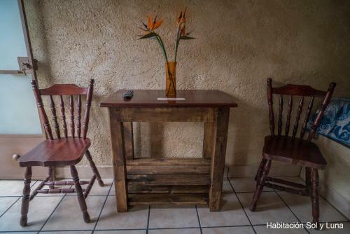 Hostal Flor De Cera