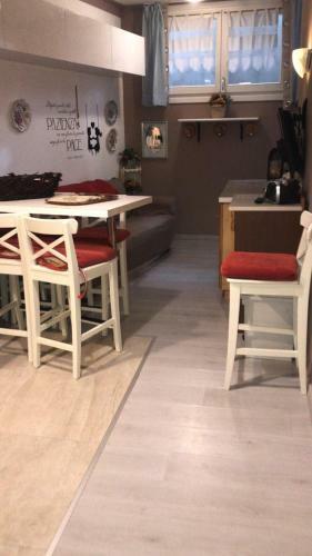 Villa Claudia Apartments