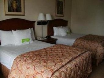 Hotel Laquinta  Inn & Suites Little Rock Downtown