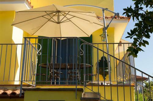 B&B Massico Apartments