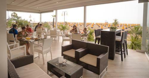Hotel Nizza Frontemare