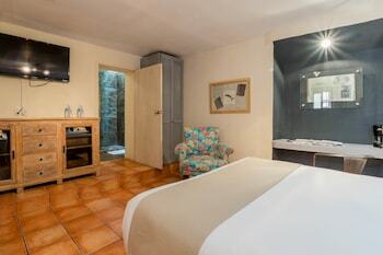 Hostal Hotel Damiana Boutique