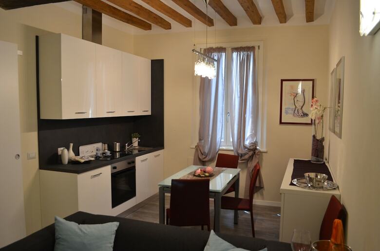 Apartamento Heart Of Parma