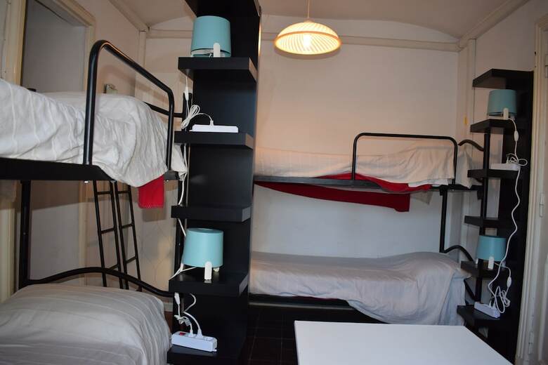 Hostal Rose Santamaria Residence