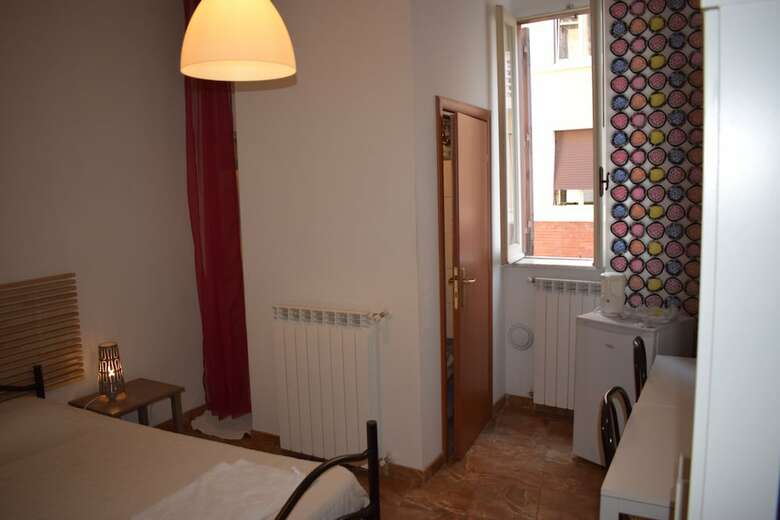 Hostal Rose Santamaria Residence