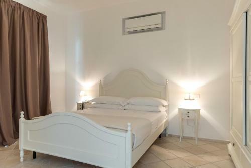 Baia Dei Mergoli Hotel