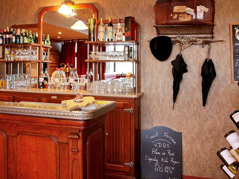 Hotel Ibis Montlu�on
