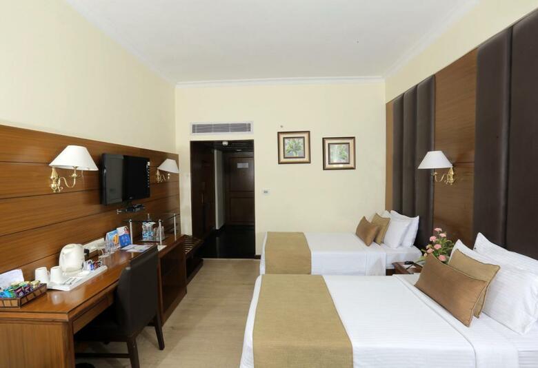 Hotel Peerless Inn