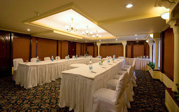 Hotel Sagar Plaza