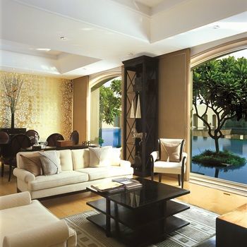 Hotel Trident