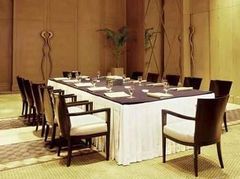Hotel Trident