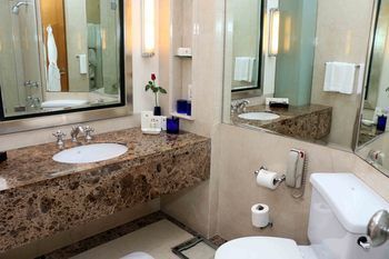 Hotel Trident