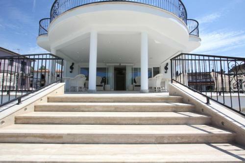 Ludwig Boutique Hotel