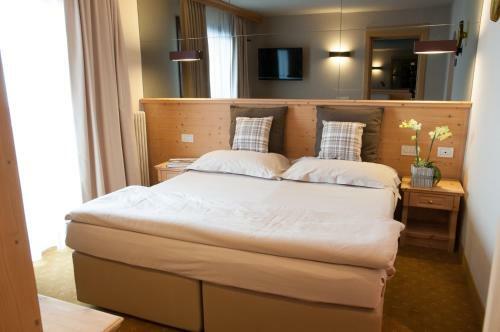 Alexander Charme Hotel