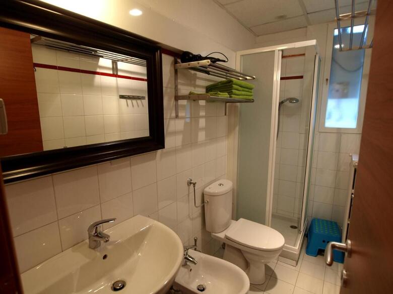 Hostal Andres Guest House Sanremo