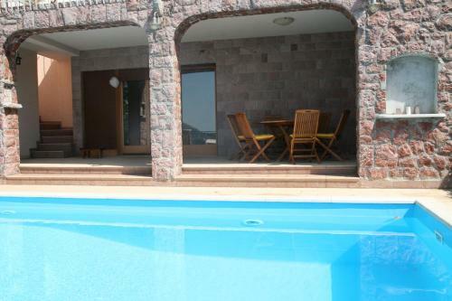 Apartments Villa ?u?uk