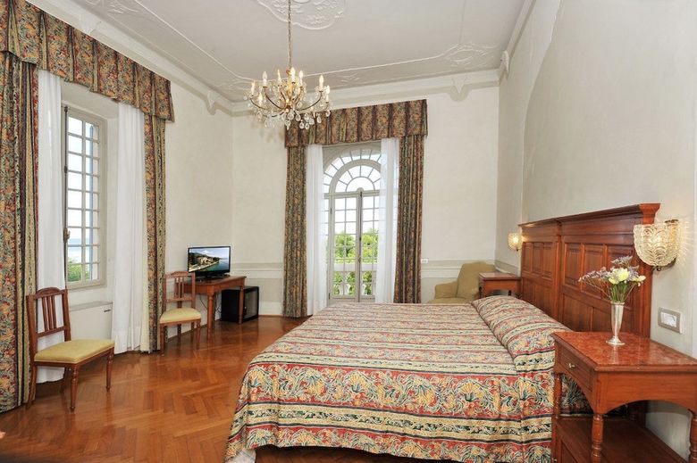 Hotel Monte Baldo E Villa Acquarone