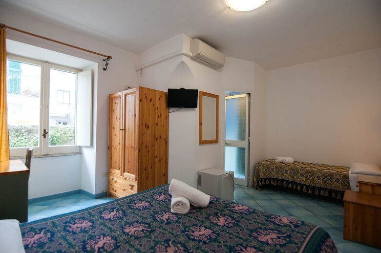 Hotel Albergo Macr�