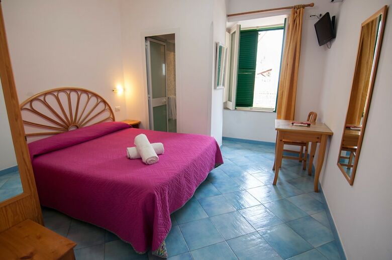 Hotel Albergo Macr�