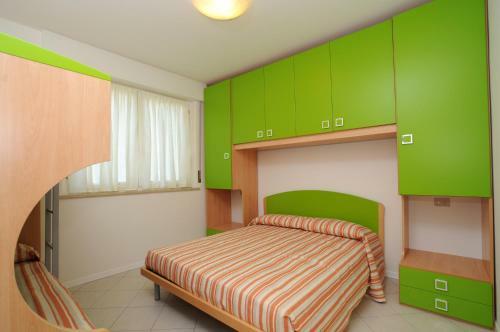 Antares Aparthotel