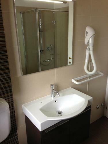 Antares Aparthotel