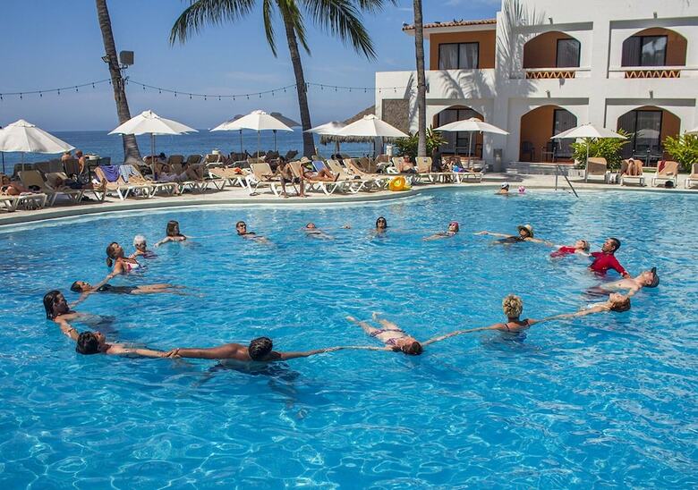 Hotel Plaza Pelicanos Club Beach Resort
