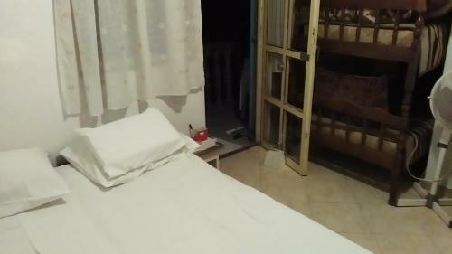 Hostal Rooms Mira