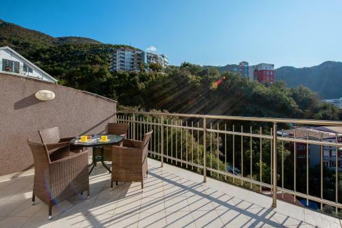 Kvin2 Apartments