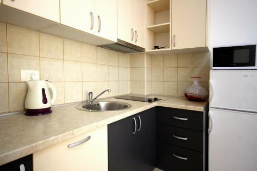 Kvin2 Apartments