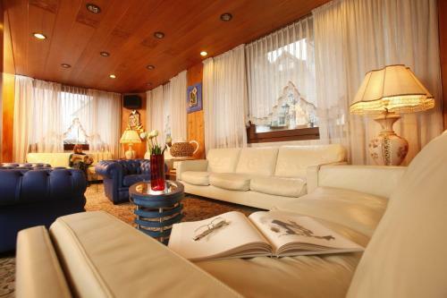 Hotel Mirabello
