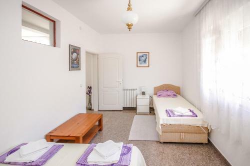 Apartments Tara