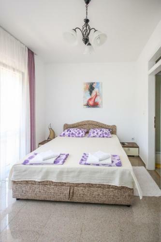 Apartments Tara