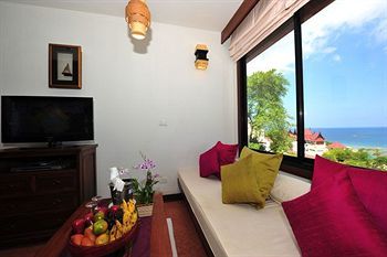 Hotel Aquamarine Resort & Villa