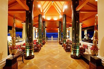 Hotel Aquamarine Resort & Villa
