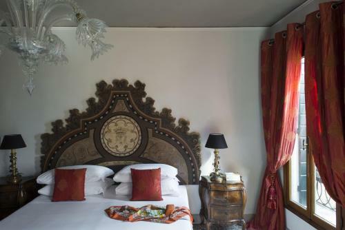 Hostal La Residenza 818