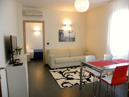 Venice Apartments Dante