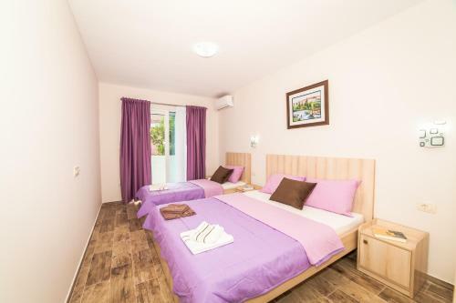 Hostal Milara Apartments