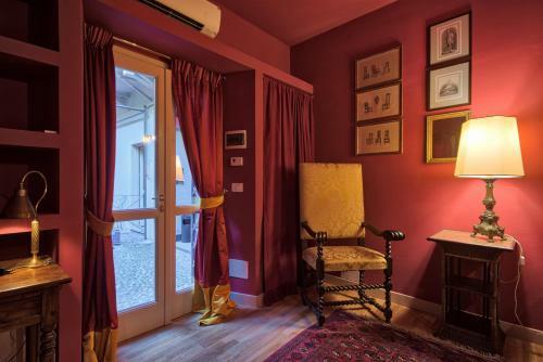 Porta Palace Apartments