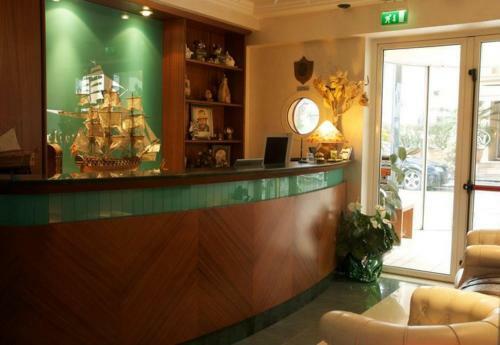 Apartamento Hotel Residence Veliero