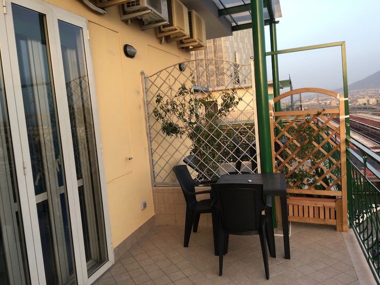 Hostal Top Floor